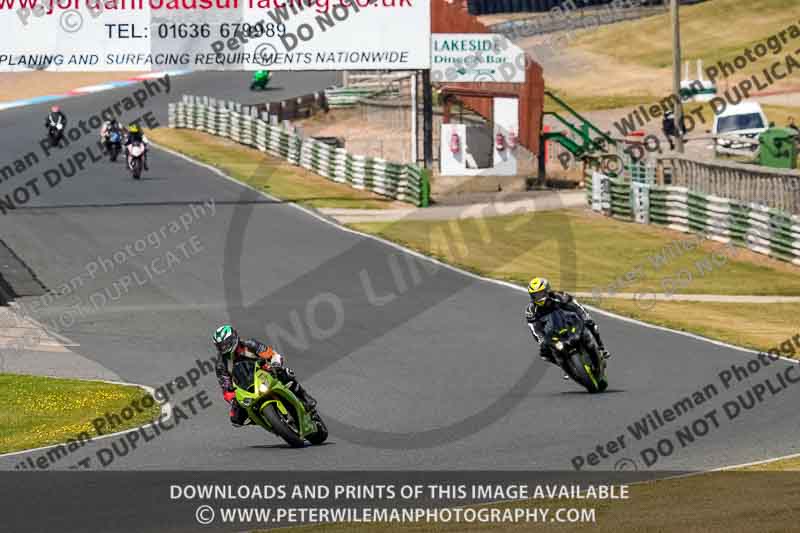 enduro digital images;event digital images;eventdigitalimages;mallory park;mallory park photographs;mallory park trackday;mallory park trackday photographs;no limits trackdays;peter wileman photography;racing digital images;trackday digital images;trackday photos